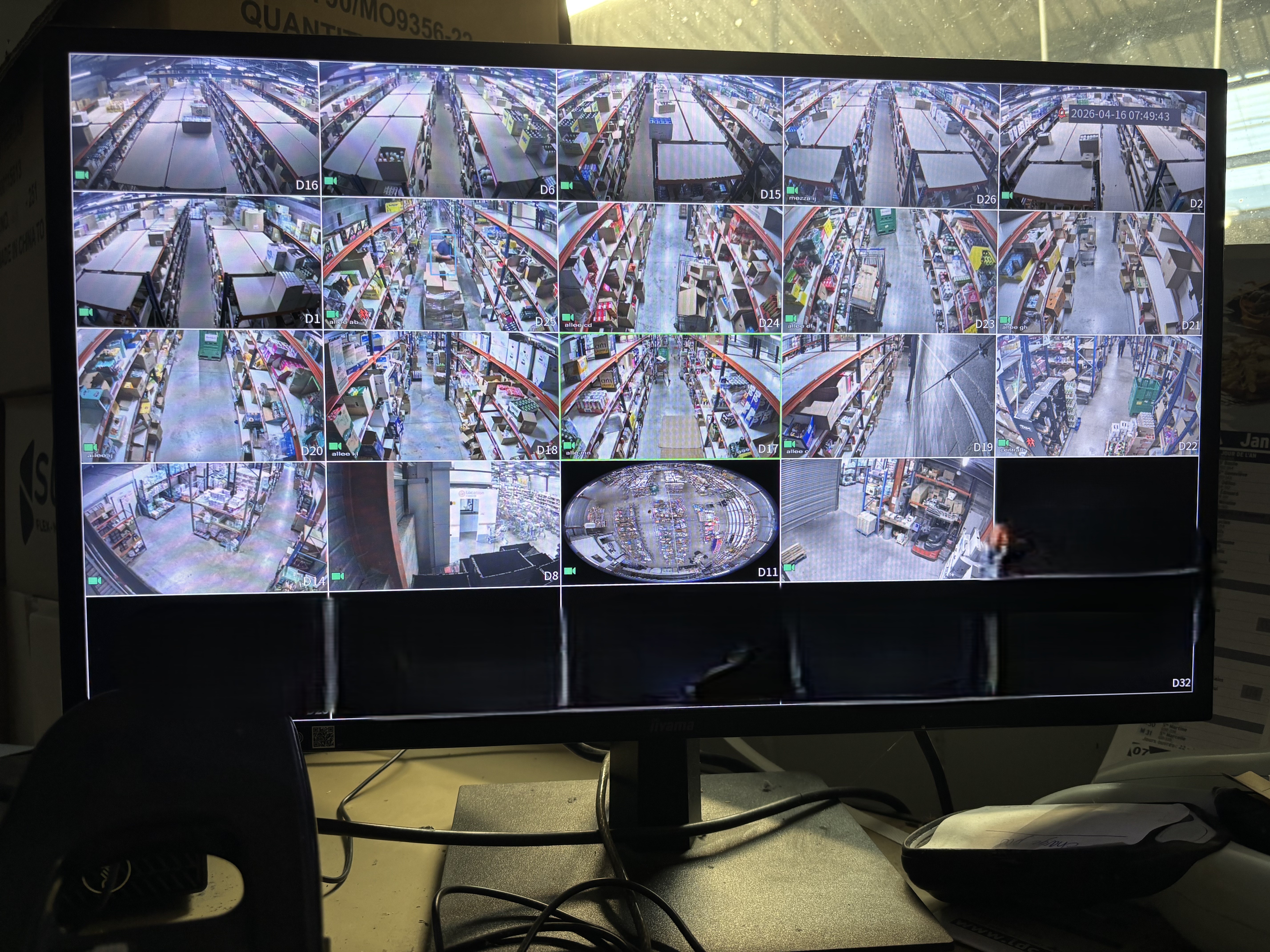 Écran multi-caméras vidéoprotection APB Solutions Occitanie